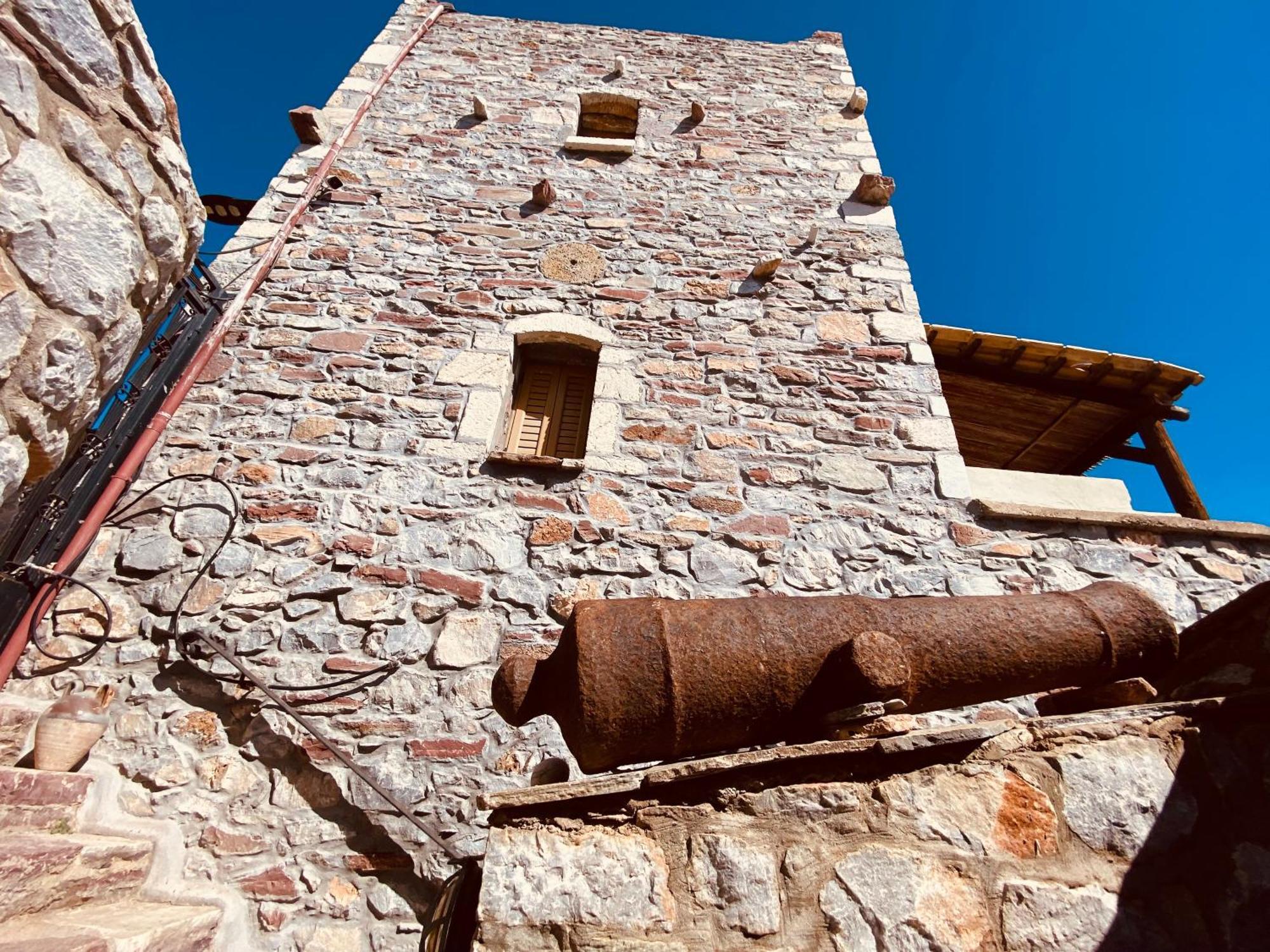 Castle Rizaraki Hotel Kokkala Buitenkant foto